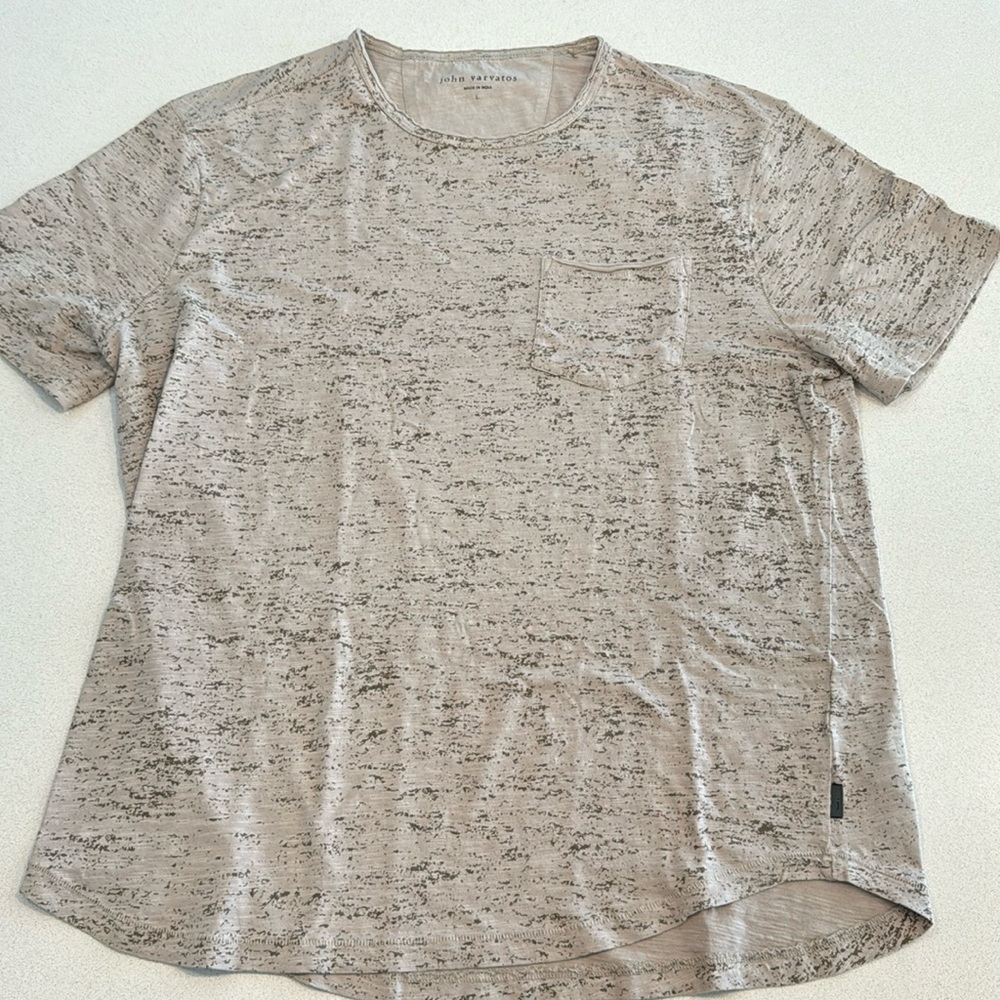 John Varvatos distressed crew neck size large